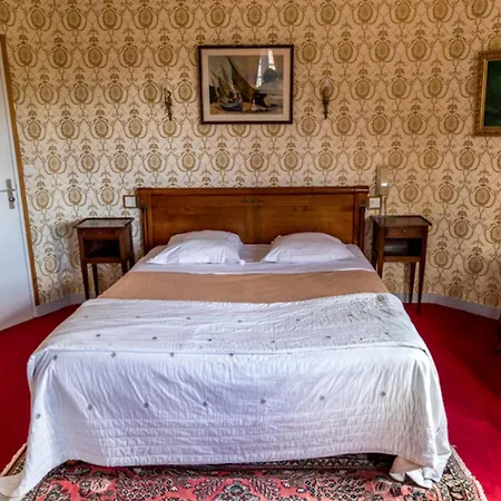Manoir Du Stang Otel